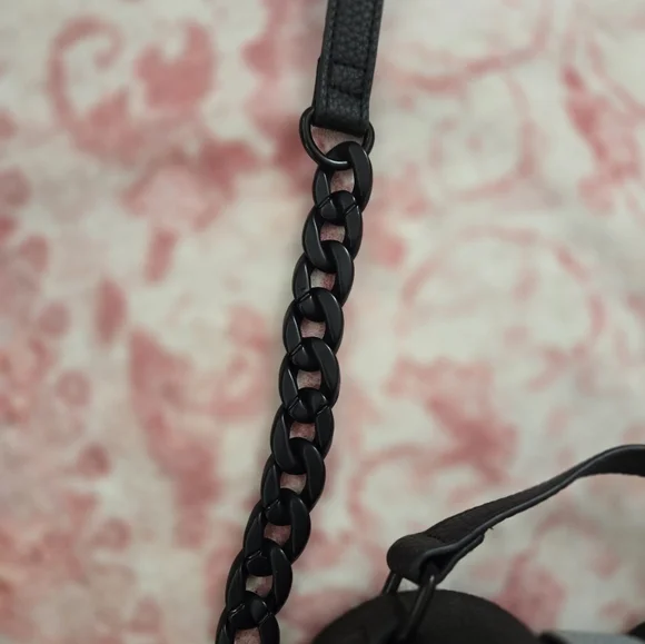 Heart-Shaped Nightmare Before Christmas Crossbody Bag - Picture 2 of 7